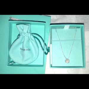 Tiffany & Co. knot pendant necklace